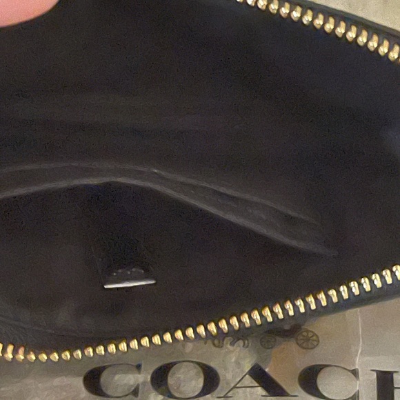 NEW Coach corner zip wristlet - Picture 3 of 4